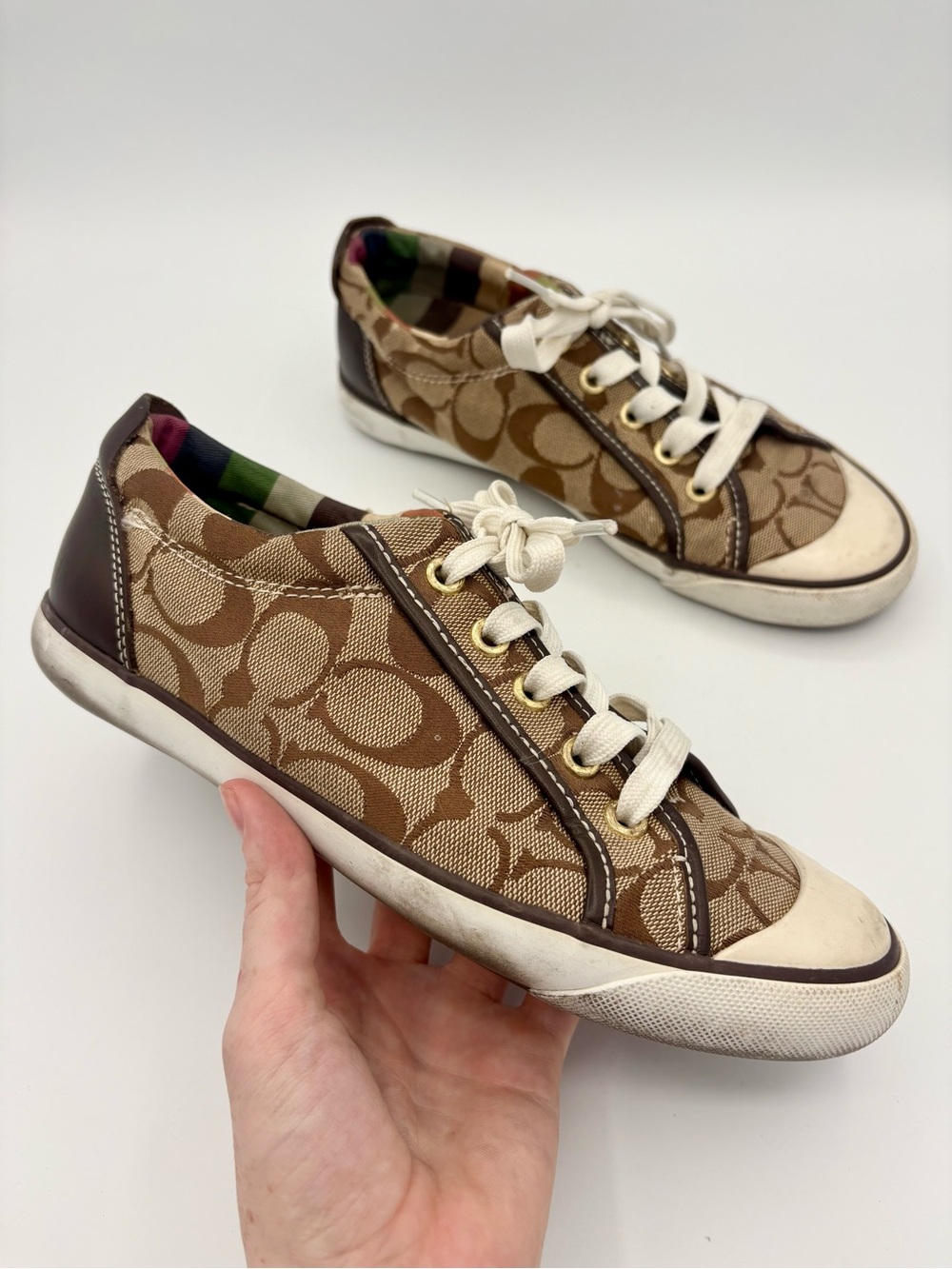 COACH Barrett Sneaker Size 7 Monogram Pattern Poppy Rainbow Insole Classic Prep